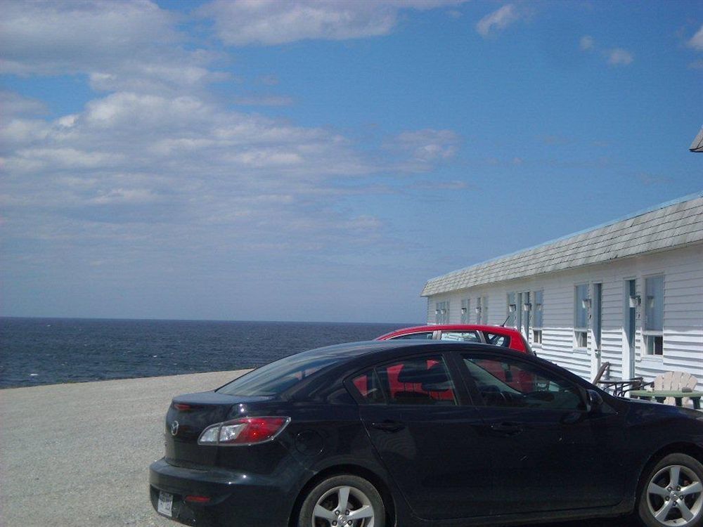 Motel le Noroît L'Anse-au-Griffon Extérieur photo